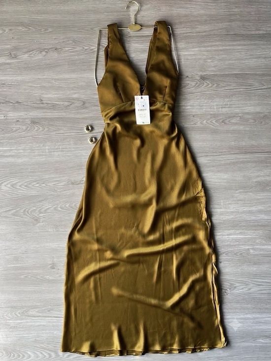 Zara Dresses & Skirts - Zara Olive Satin V-Neck Maxi Dress